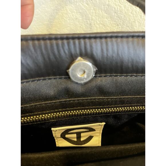 NEW Telfar x Moose Knuckles Medium Puff Shopper Tote - Picture 9 of 10